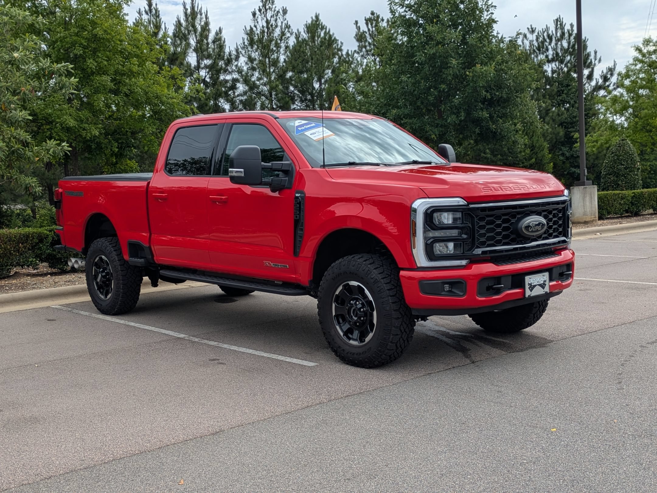 Certified 2025 Ford F250 XLT w/ Black Appearance Package AWD/4WD image 1