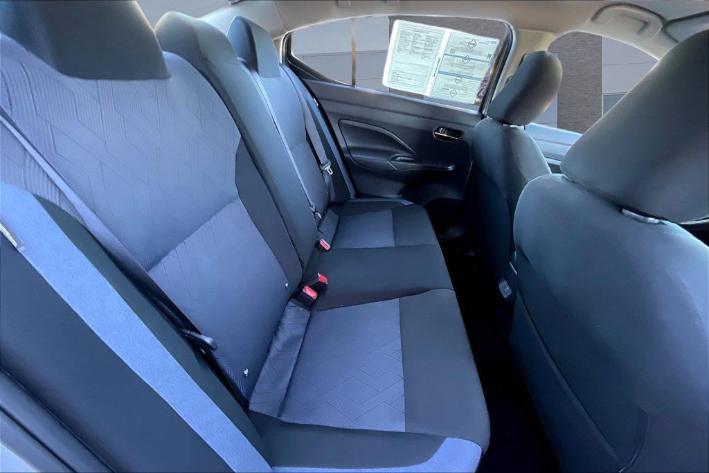 Used 2025 Nissan Versa SV FWD image 25