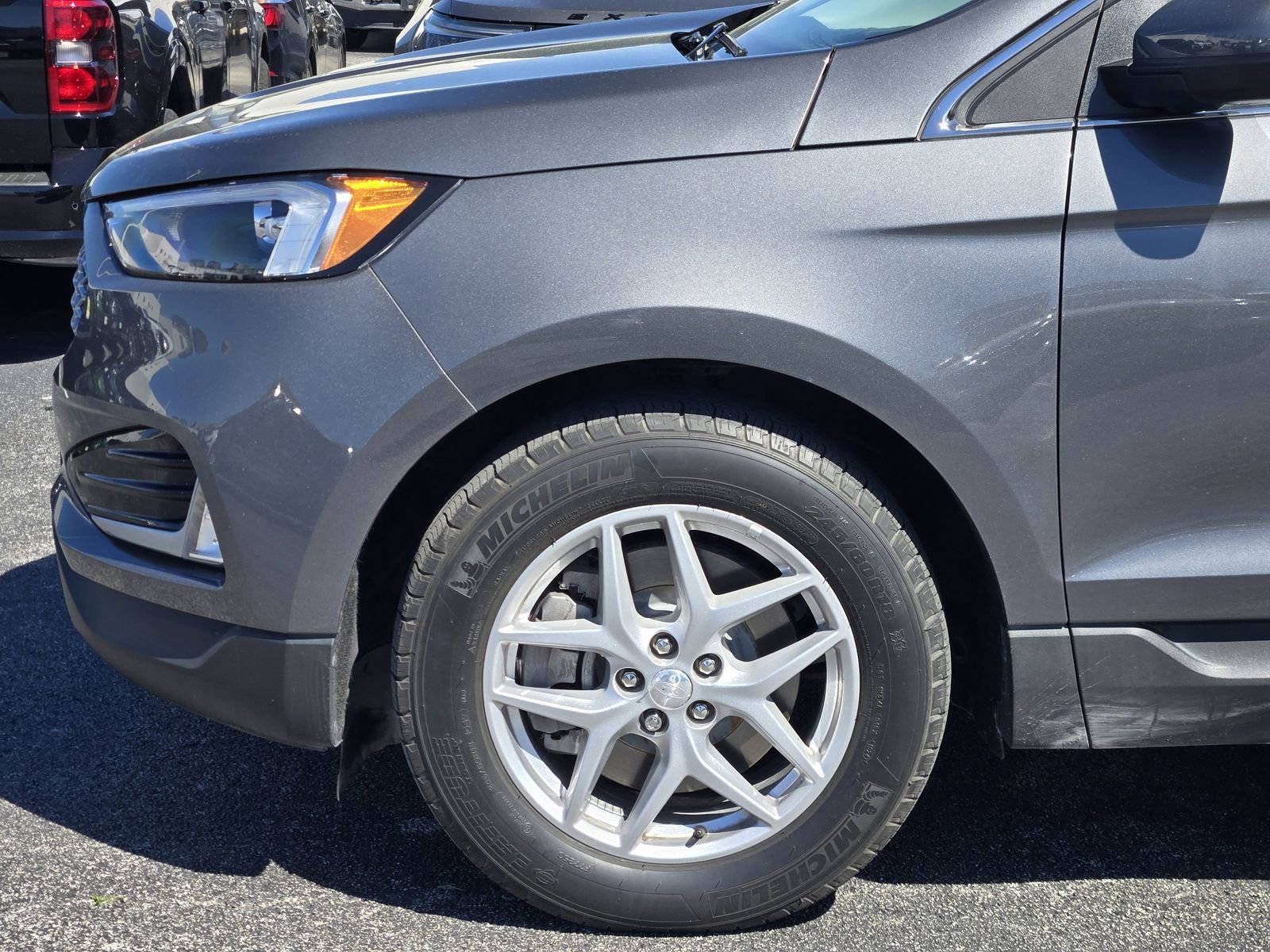 Certified 2024 Ford Edge SEL w/ Convenience Package image 8