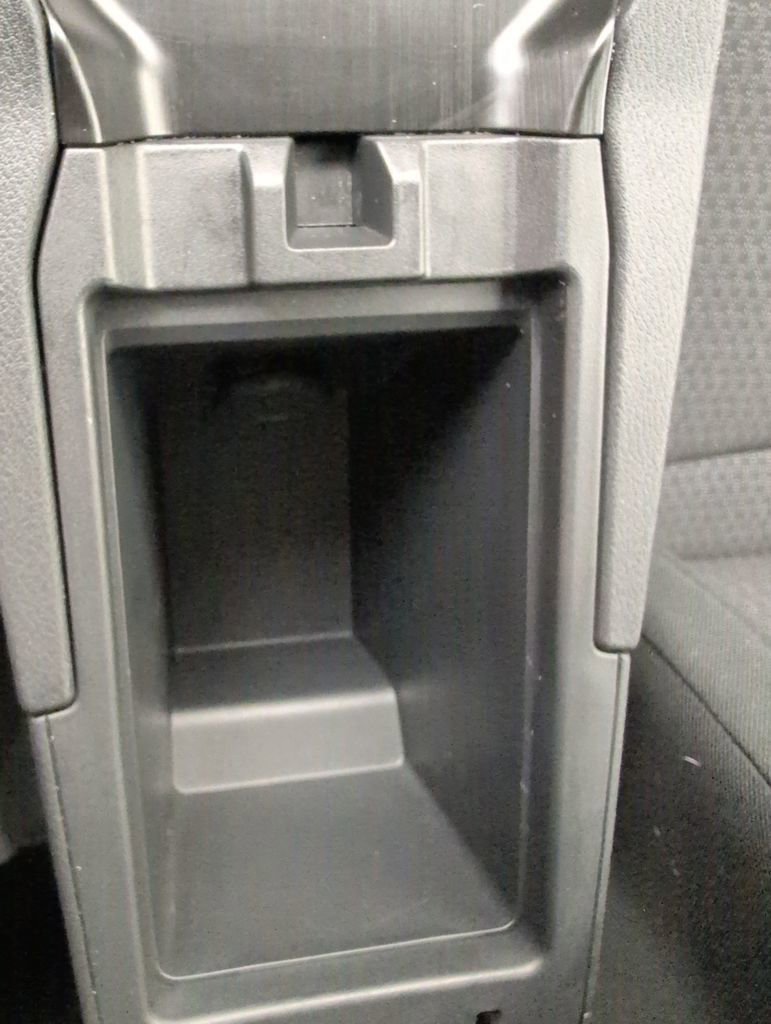 Used 2025 Nissan Kicks S image 45