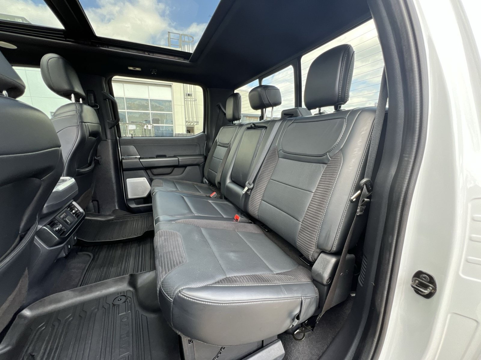 Certified 2023 Ford F150 Raptor AWD/4WD image 30