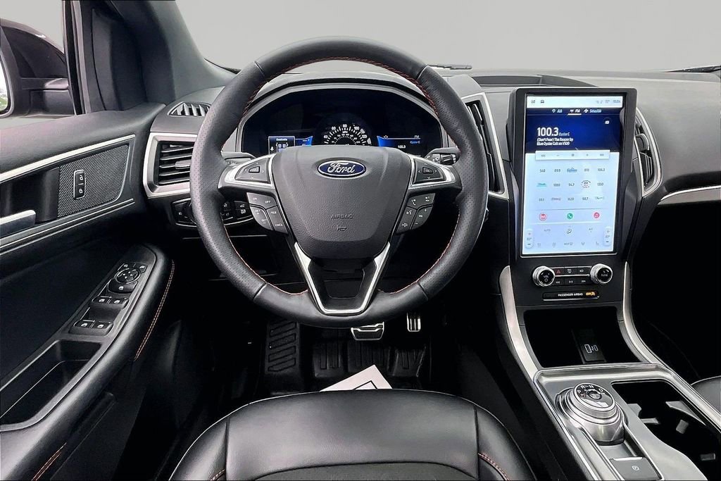 Certified 2024 Ford Edge ST-Line AWD/4WD image 5