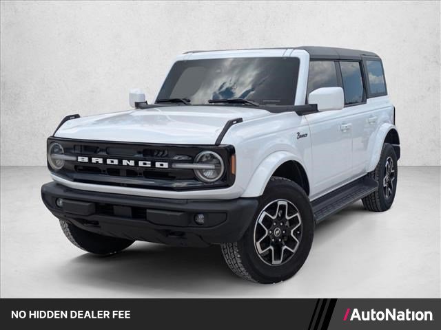 Certified 2025 Ford Bronco Outer Banks AWD/4WD image 1