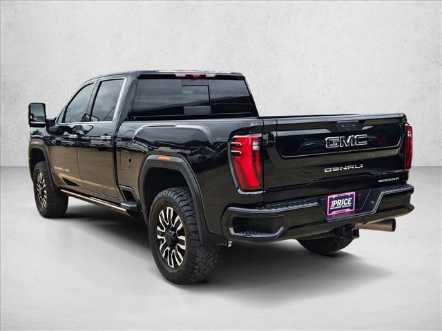 Used 2025 GMC Sierra 2500 Denali Ultimate image 5