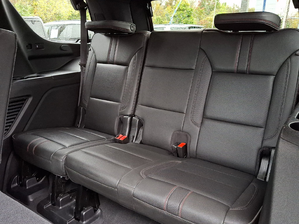 Used 2021 Chevrolet Tahoe RST AWD/4WD image 32
