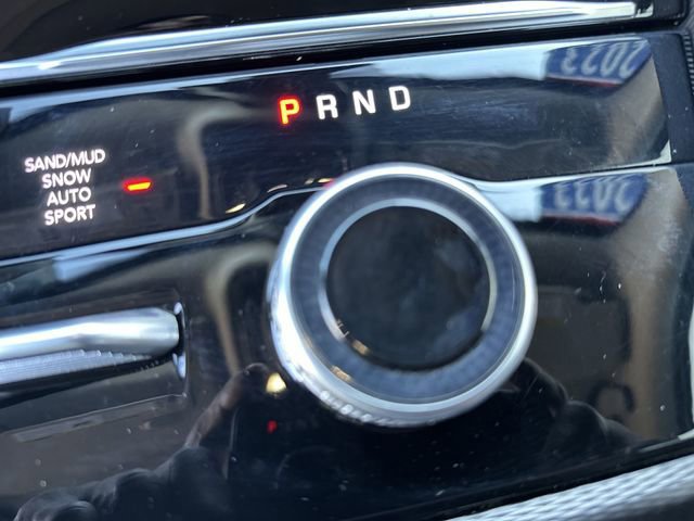 Used 2023 Jeep Grand Cherokee Limited w/ Luxury Tech Group II image 21