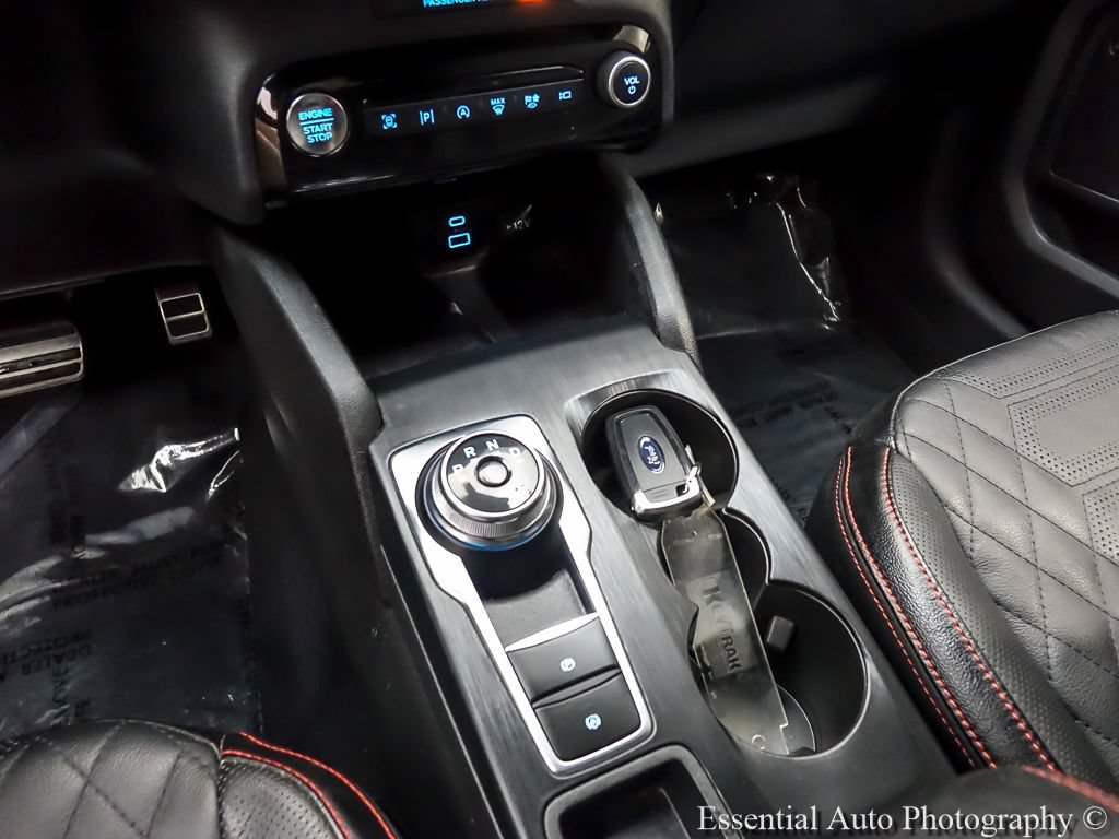 Certified 2023 Ford Escape ST-Line Elite w/ Premium Technology Package AWD/4WD image 17
