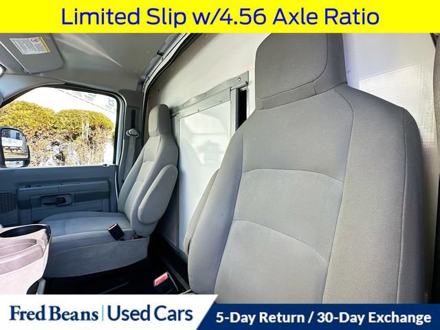 Certified 2018 Ford E-350 and Econoline 350 Super Duty w/ Power Windows & Locks Group image 21