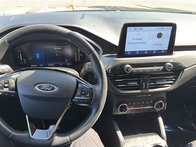 Certified 2023 Ford Escape Active AWD/4WD image 14
