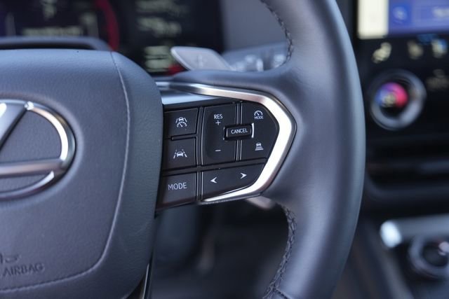 Used 2025 Lexus GX 550 w/ Cold Area Package image 24