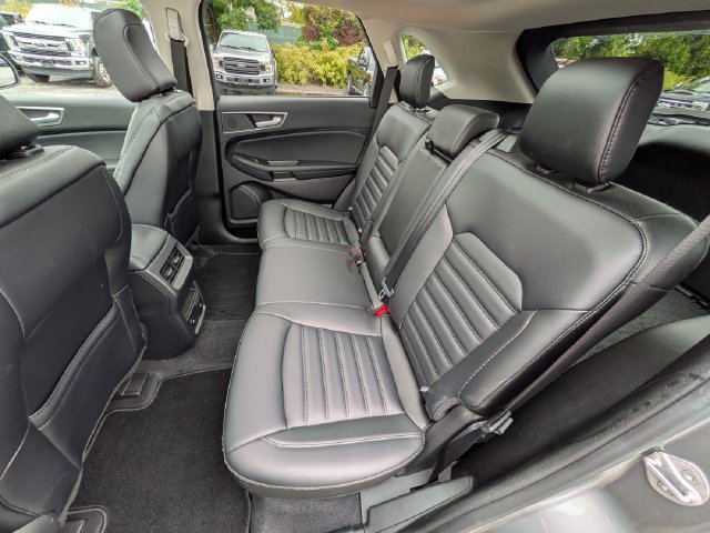 Certified 2024 Ford Edge SEL w/ Convenience Package AWD/4WD image 18