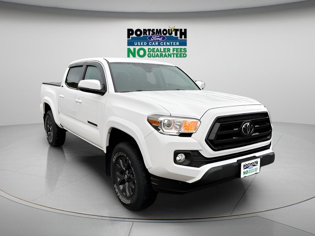 Used 2021 Toyota Tacoma SR5 AWD/4WD image 1