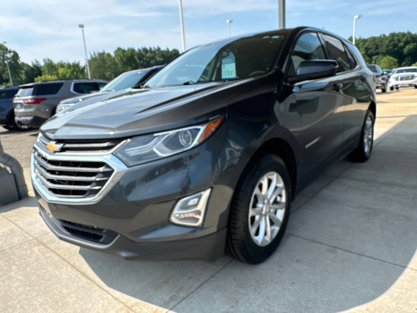 Used 2018 Chevrolet Equinox LT AWD/4WD image 3