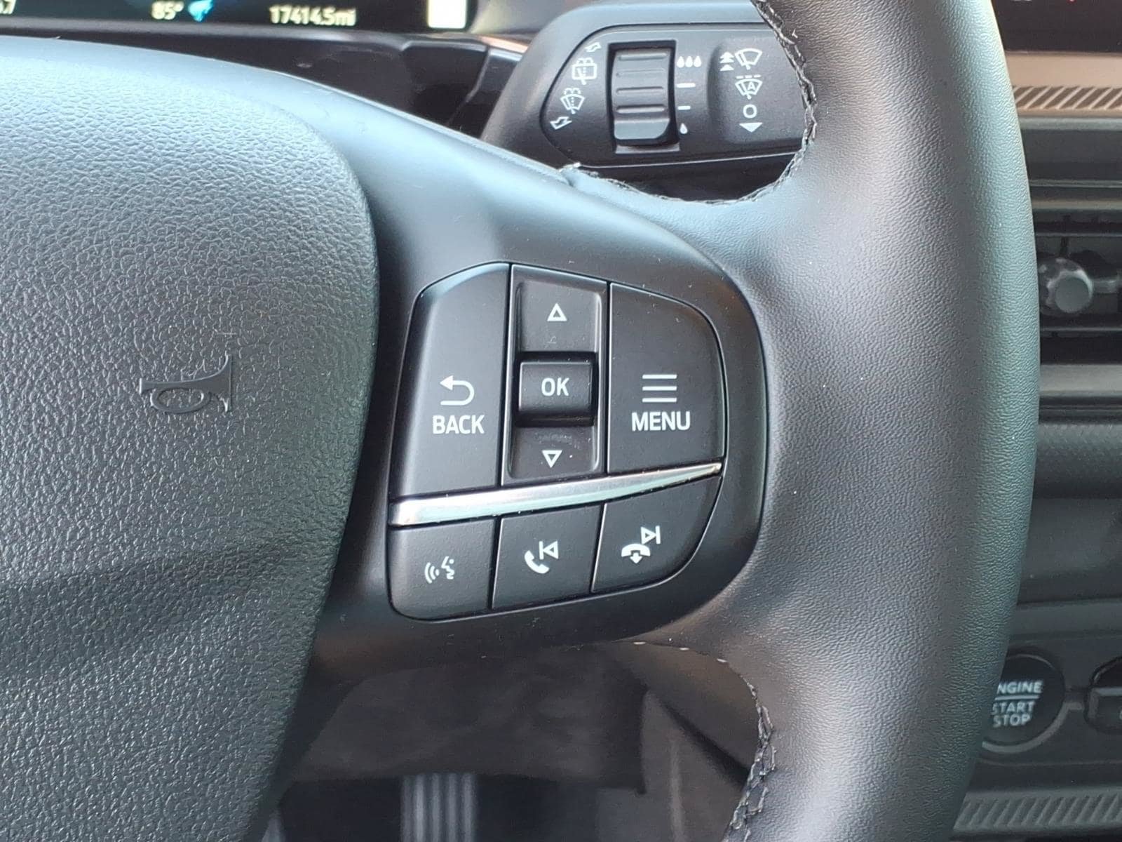 Certified 2025 Ford Bronco Sport Outer Banks w/ Outer Banks Tech Package+ AWD/4WD image 24