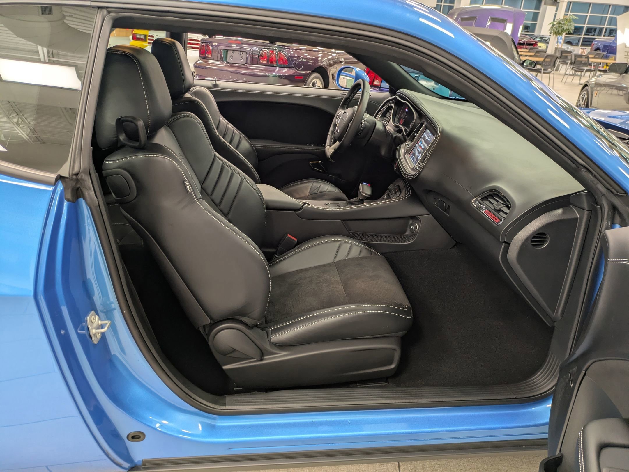 Used 2023 Dodge Challenger SRT Hellcat image 30