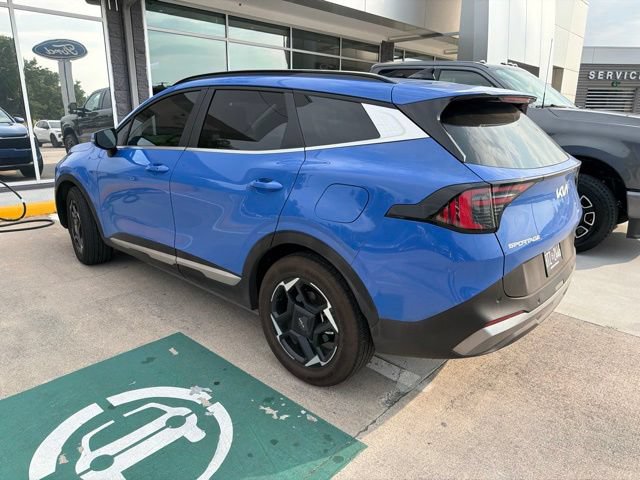 Used 2026 Kia Sportage EX w/ EX Panorama Roof Package FWD image 11
