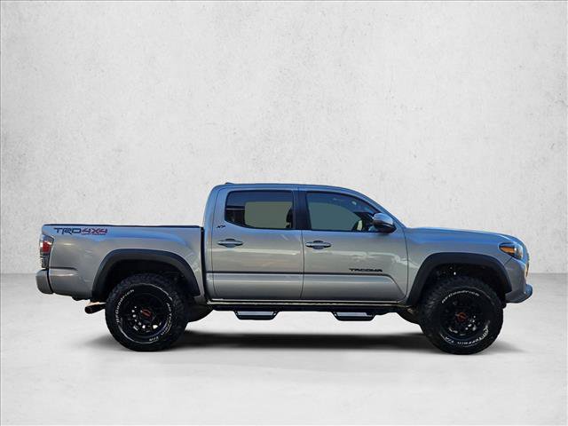 Used 2021 Toyota Tacoma TRD Off-Road w/ TRD Premium Off Road Package AWD/4WD image 4