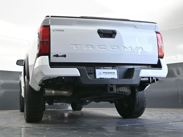 Used 2024 Toyota Tacoma TRD Off-Road AWD/4WD image 38