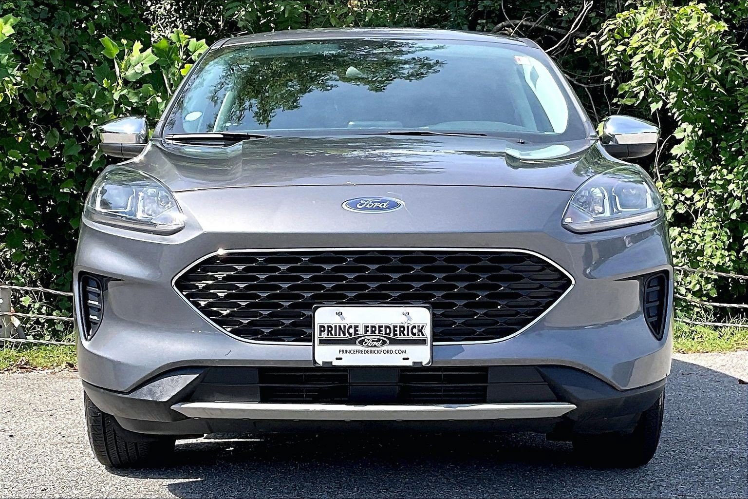 Certified 2021 Ford Escape SE AWD/4WD image 2