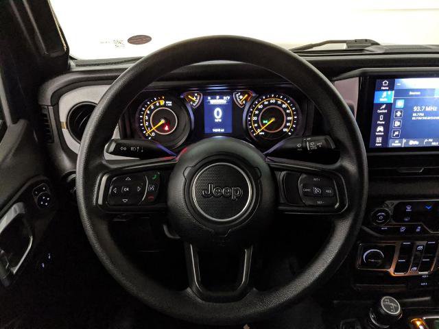 Used 2025 Jeep Gladiator Sport AWD/4WD image 13