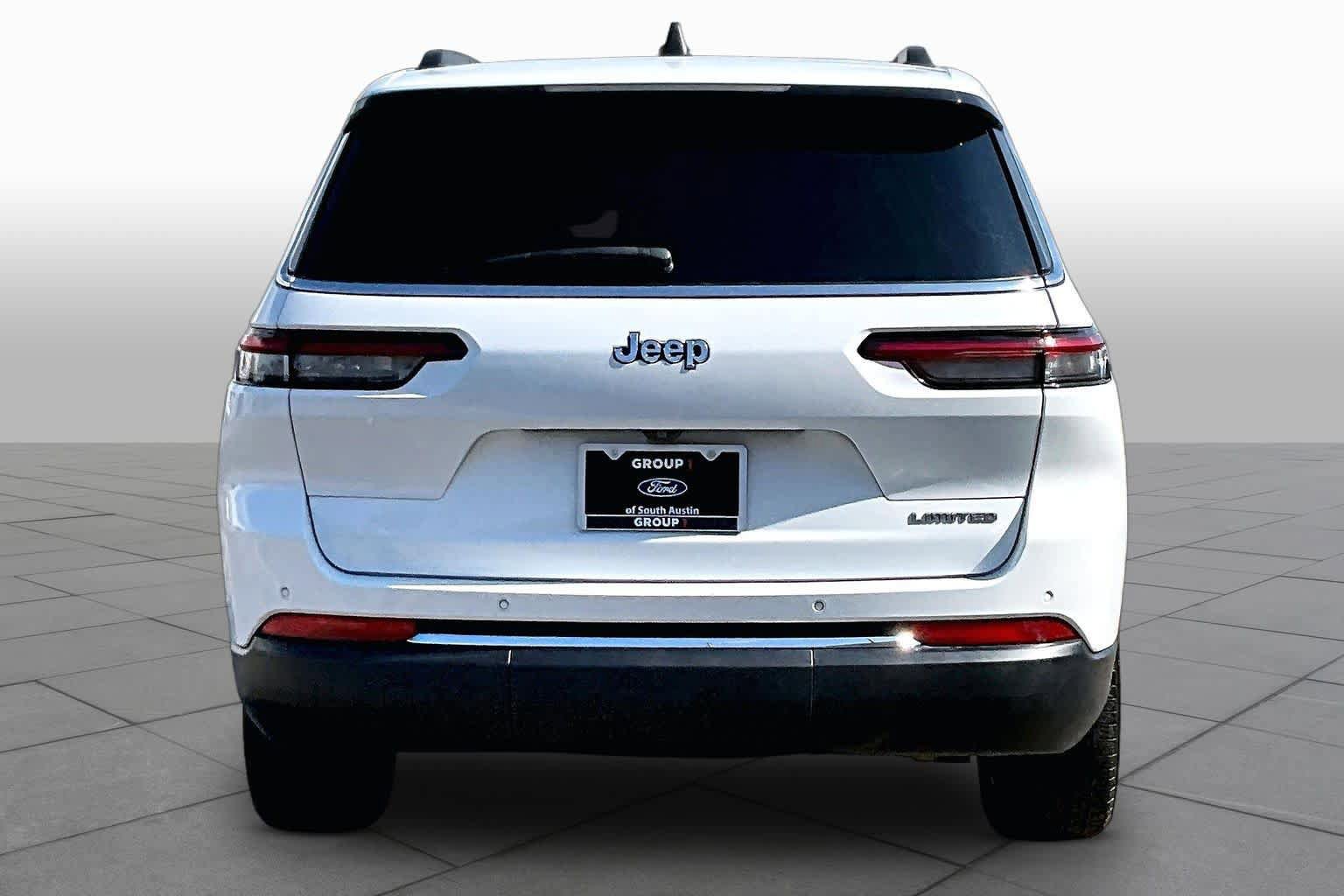 Used 2023 Jeep Grand Cherokee L Limited w/ Luxury Tech Group II RWD image 6