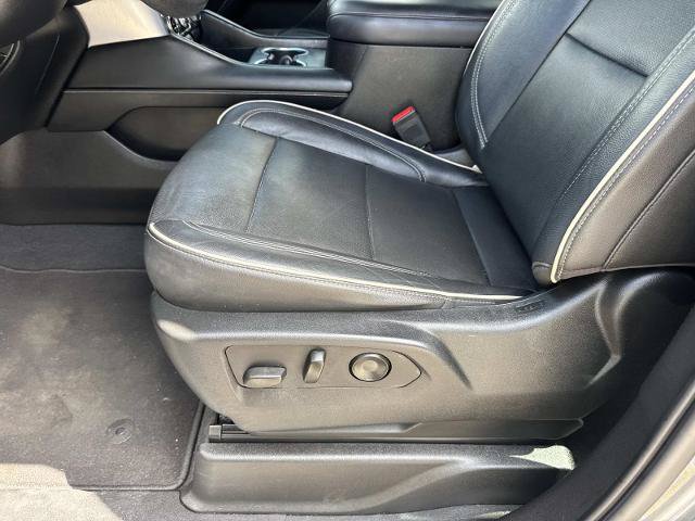 Used 2021 GMC Yukon SLT w/ SLT Luxury Plus Package RWD image 17