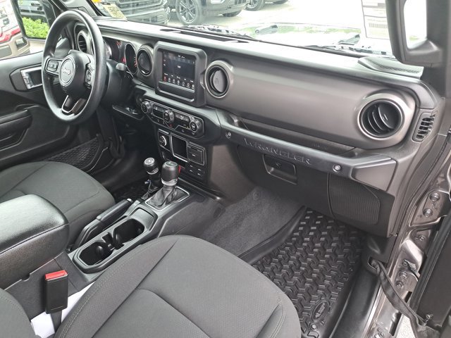 Used 2022 Jeep Wrangler Sport image 13