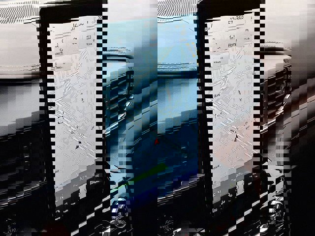 Certified 2022 Ford Explorer King Ranch w/ Technology Package image 18