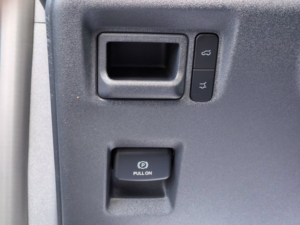 Certified 2025 Ford Expedition Active RWD image 14