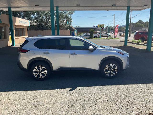Used 2023 Nissan Rogue SV AWD/4WD image 6
