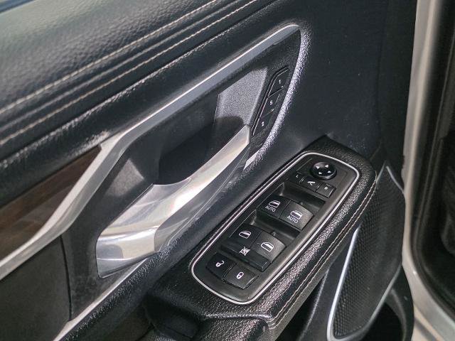Used 2021 RAM 1500 Laramie AWD/4WD image 18
