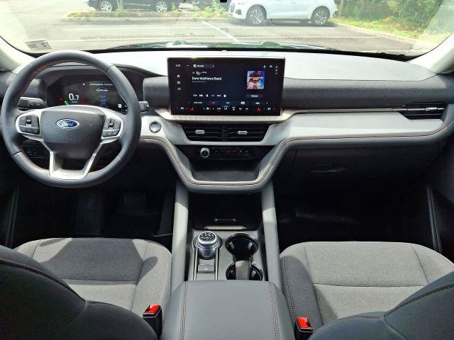 Certified 2025 Ford Explorer Active AWD/4WD image 10