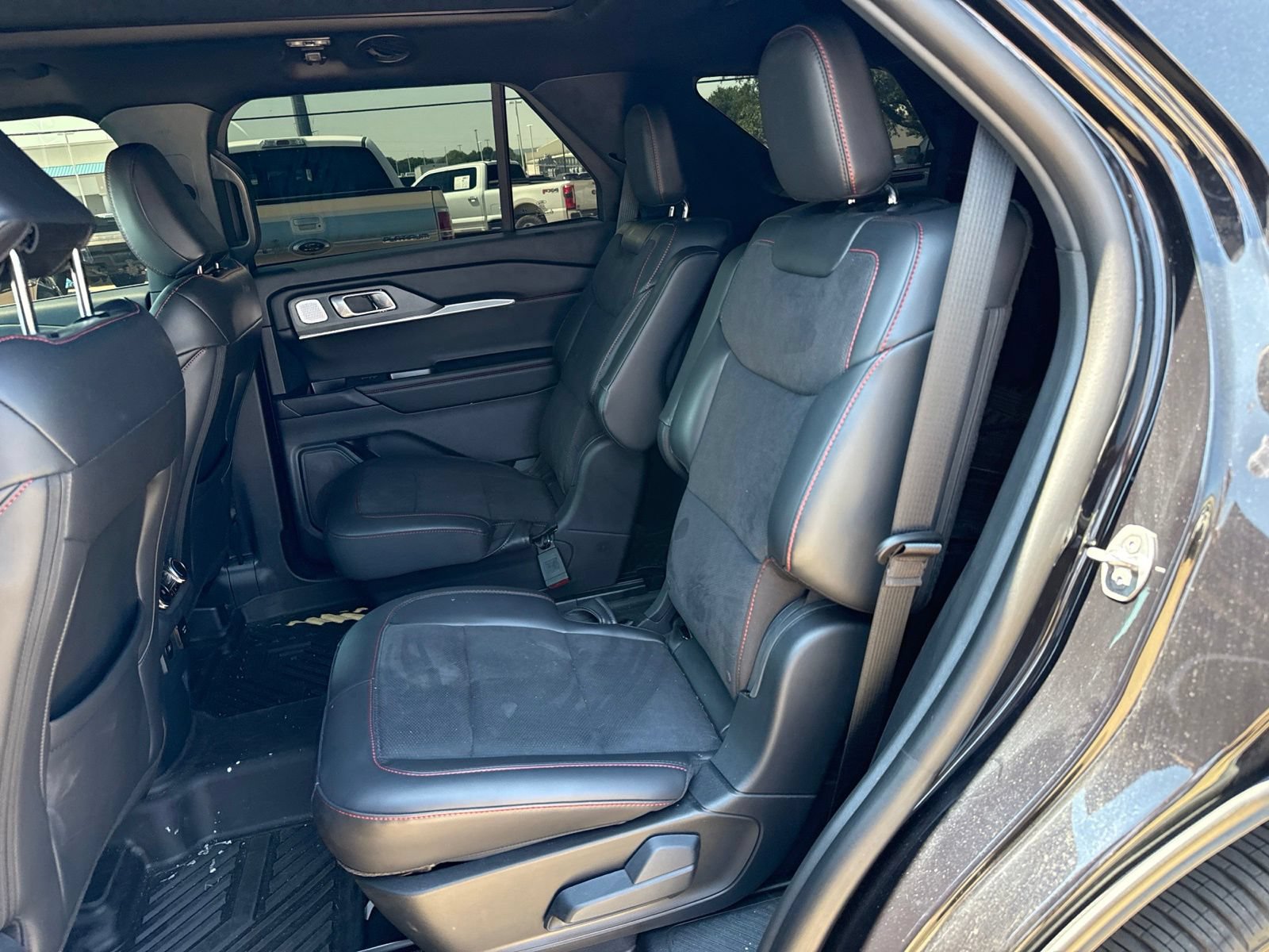 Certified 2026 Ford Explorer ST w/ Sun And Sound Package AWD/4WD image 11