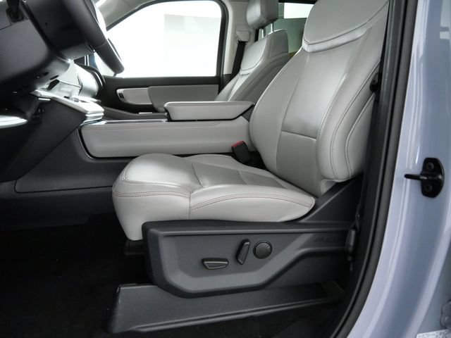 Certified 2025 Ford Expedition Max Active AWD/4WD image 17