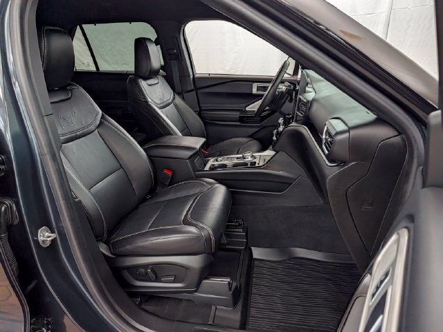 Certified 2022 Ford Explorer ST w/ Equipment Group 401A AWD/4WD image 22