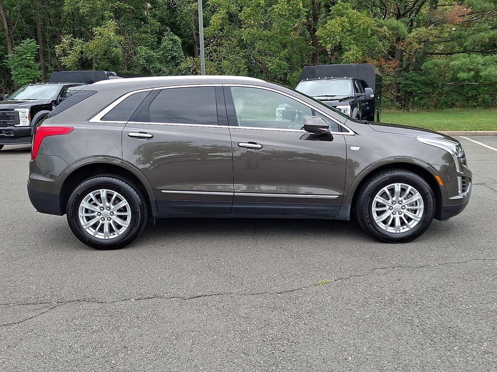 Used 2019 Cadillac XT5 AWD image 10