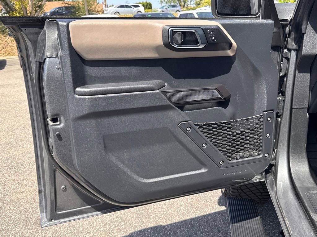 Certified 2024 Ford Bronco Wildtrak AWD/4WD image 15