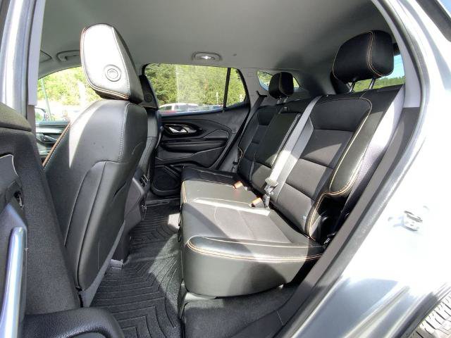 Used 2024 GMC Terrain AT4 AWD/4WD image 30