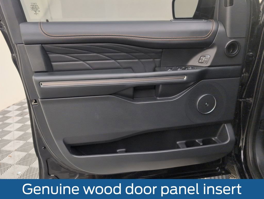 Certified 2023 Ford Expedition Platinum RWD image 35