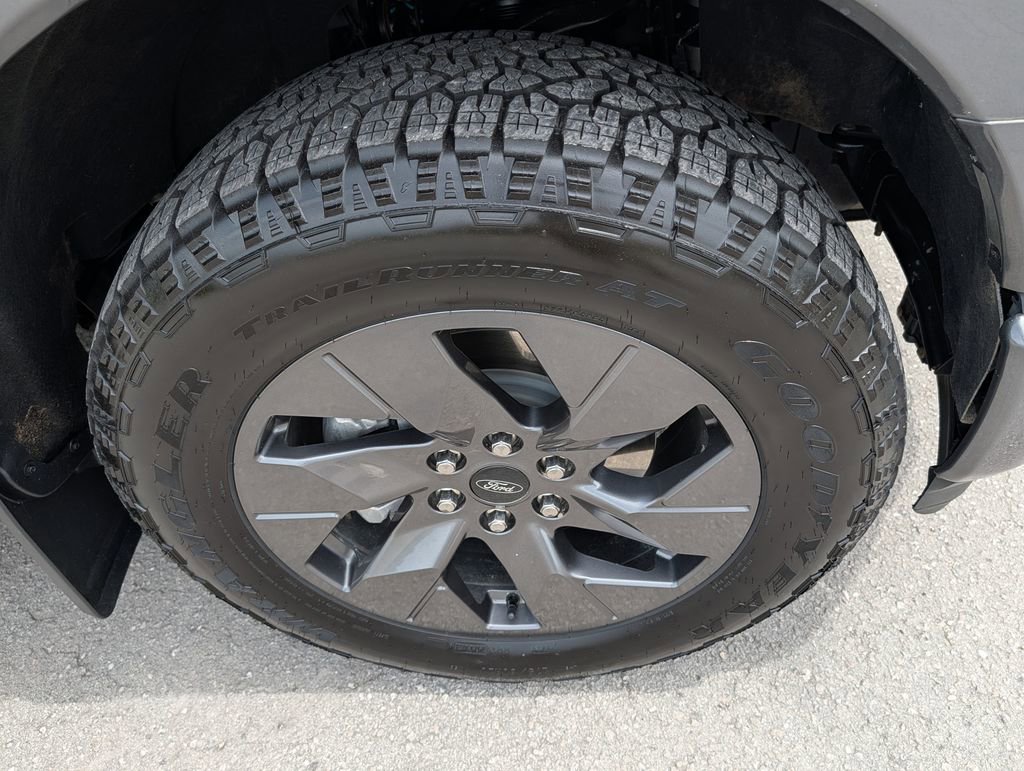 Certified 2023 Ford F150 Lightning Lariat w/ Tow Technology Package AWD/4WD image 33