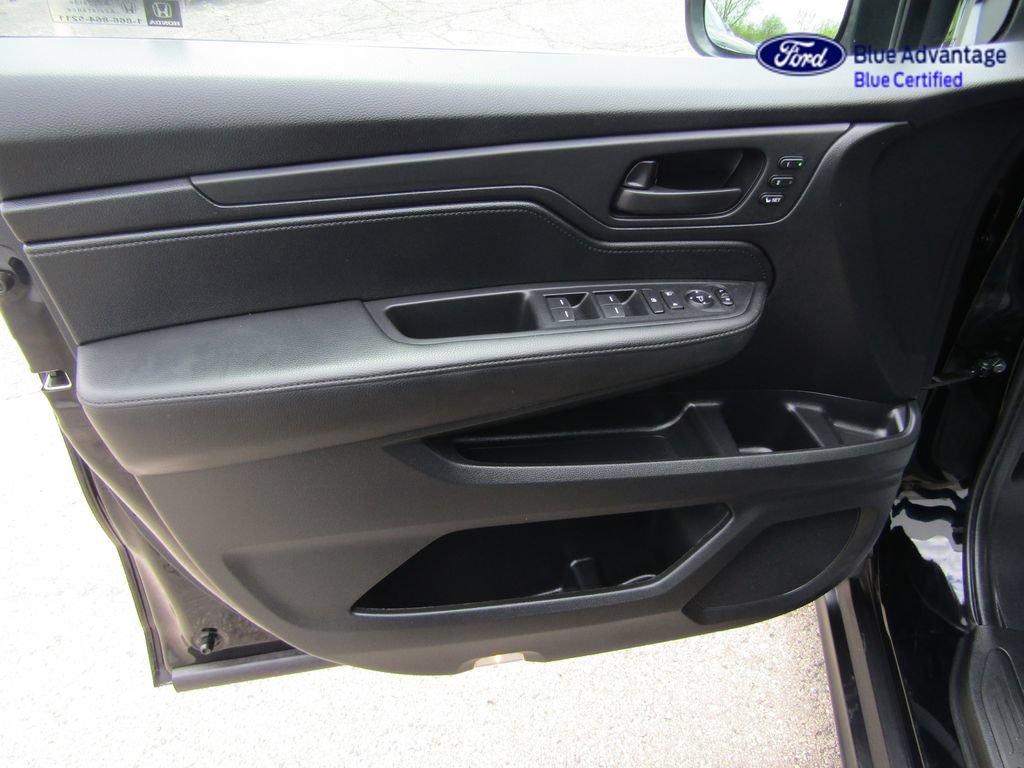 Used 2025 Honda Odyssey EX-L image 24