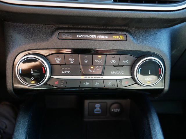 Certified 2022 Ford Escape SE w/ SE Sport Appearance Package AWD/4WD image 27