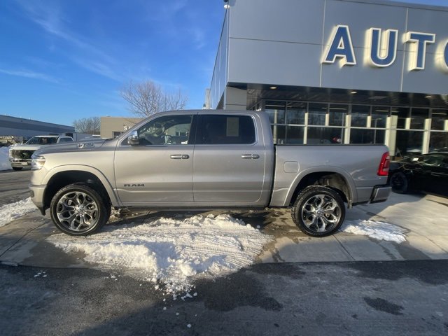 Used 2024 RAM 1500 Limited image 2