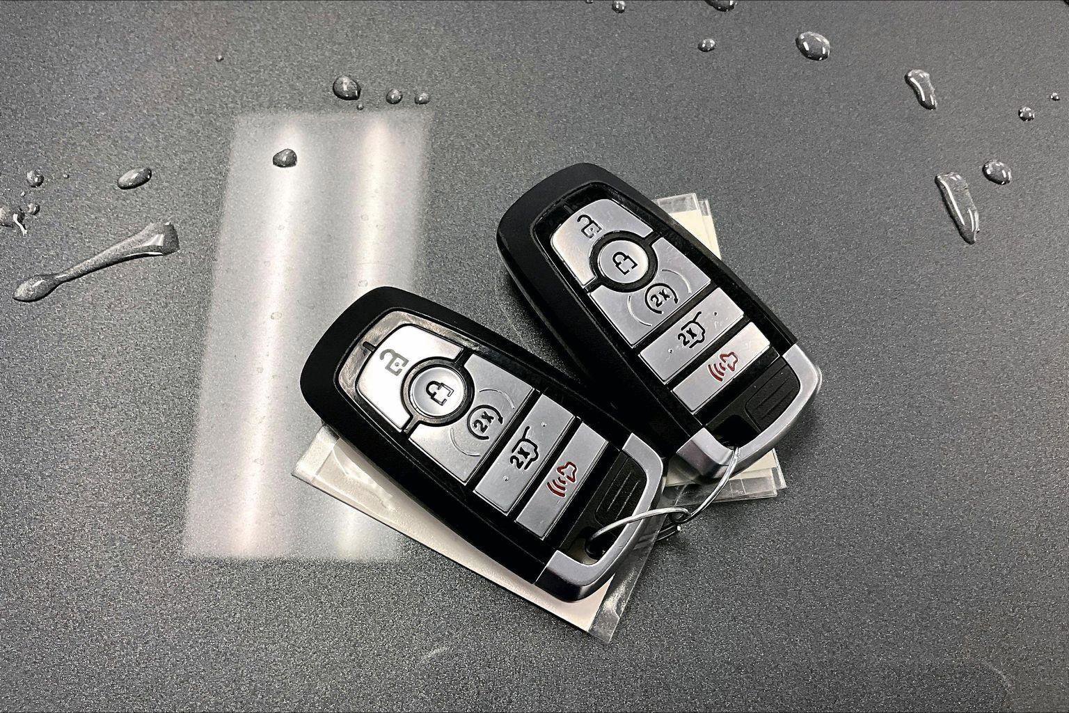 Certified 2022 Ford Explorer XLT w/ Equipment Group 202A image 11