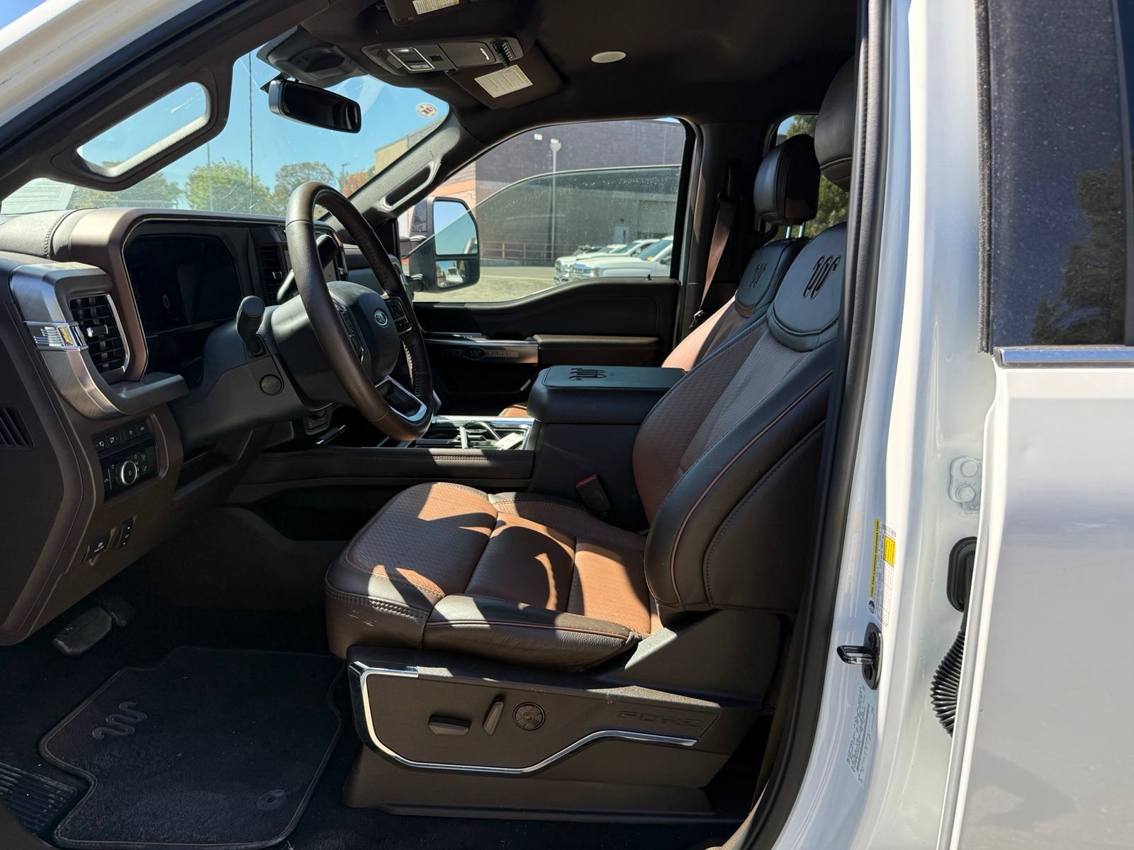 Certified 2024 Ford F350 King Ranch AWD/4WD image 9
