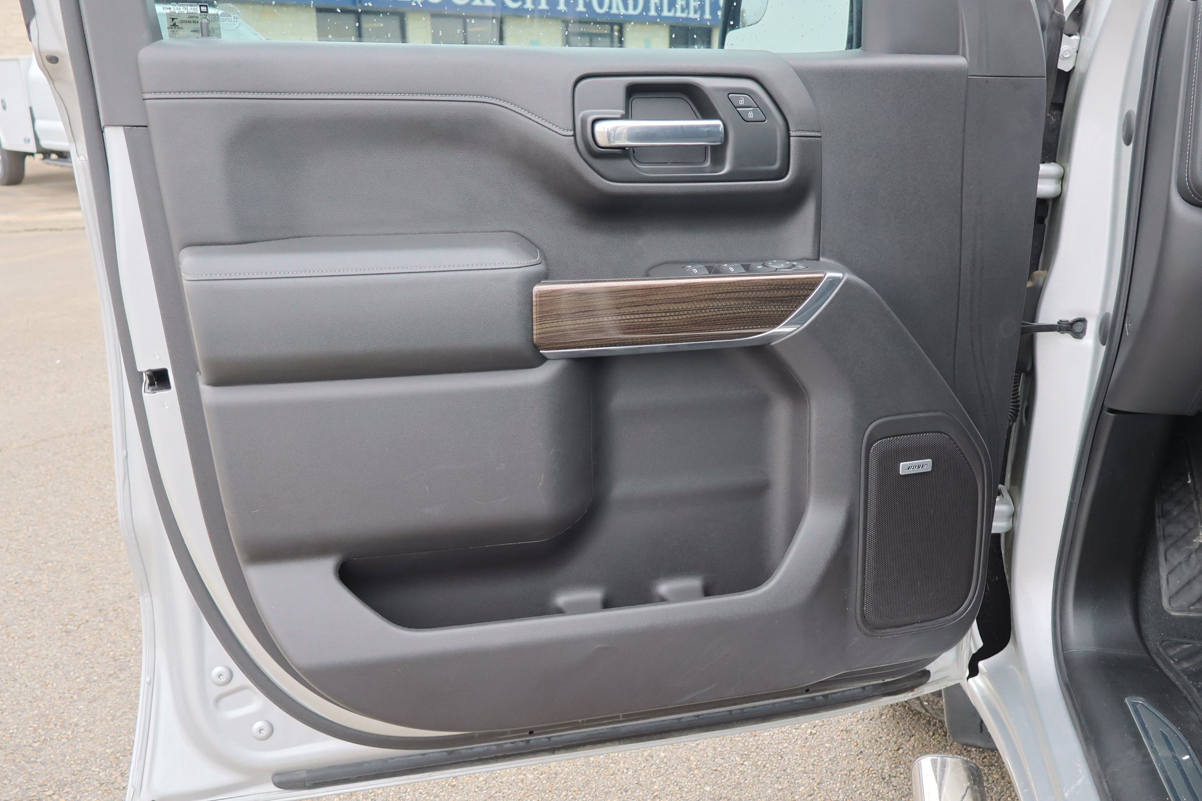 Used 2020 Chevrolet Silverado 1500 RST w/ Texas Edition image 12