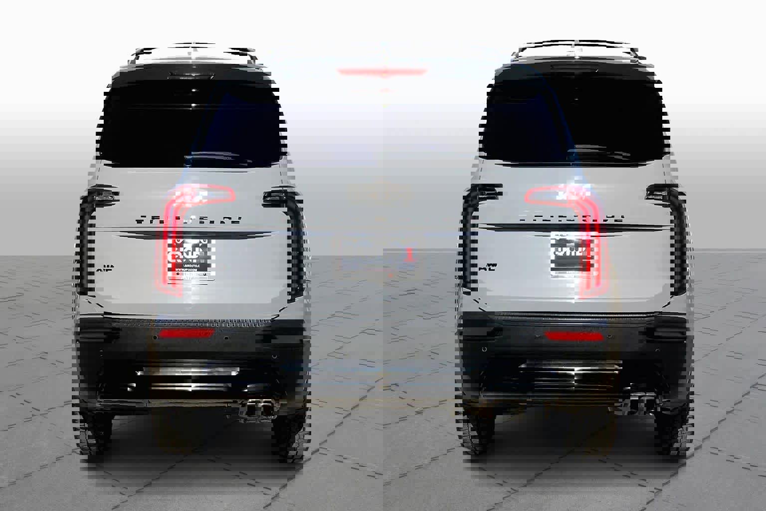 Used 2022 Kia Telluride SX w/ SX Prestige Package image 4