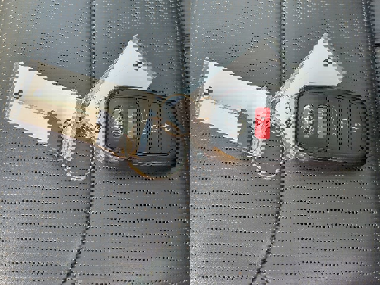 Used 2024 Toyota Sequoia Capstone image 28