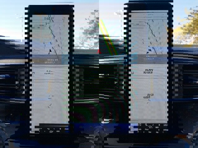 Certified 2021 Ford Explorer Platinum w/ Equipment Group 601A image 19