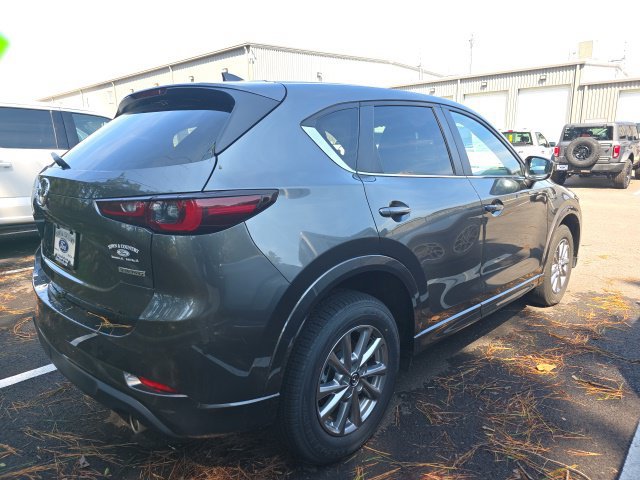 Used 2025 MAZDA CX-5 AWD 2.5 S w/ Preferred Package image 4